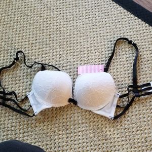 Nwt sexy strappy push up bra